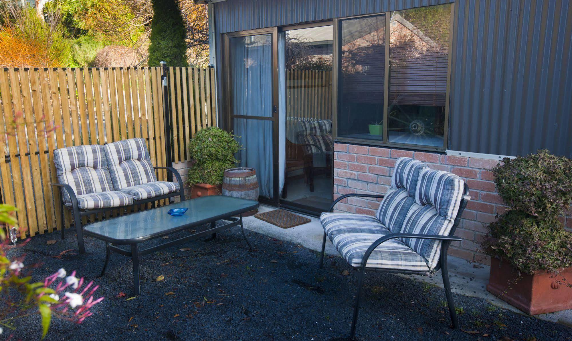 The Shingles Riverside Cottages ニューノーフォーク エクステリア 写真